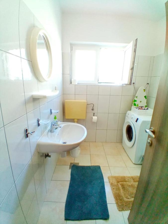 Apartment Luna Tribunj Tribalj Exteriér fotografie