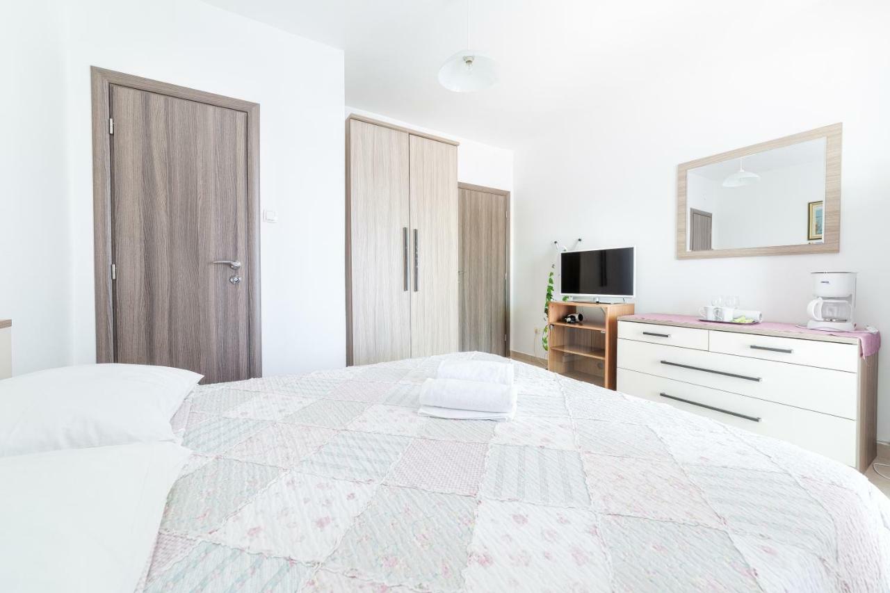 Apartment Luna Tribunj Tribalj Exteriér fotografie